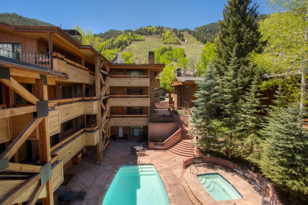 Fasching Haus Unit 8, Deluxe Townhouse W/ A/C, Private Deck, 2 Blocks To Downtown Villa Aspen Eksteriør billede